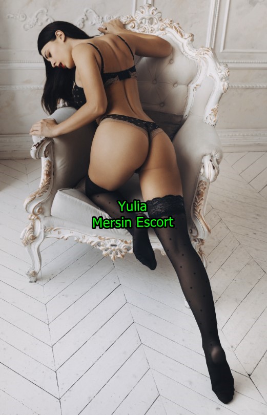 mersinescortyulia-2 mersinescortyulia-2 Mersin Escort Yulia Özgüveni Yüksek Bir Kadınım