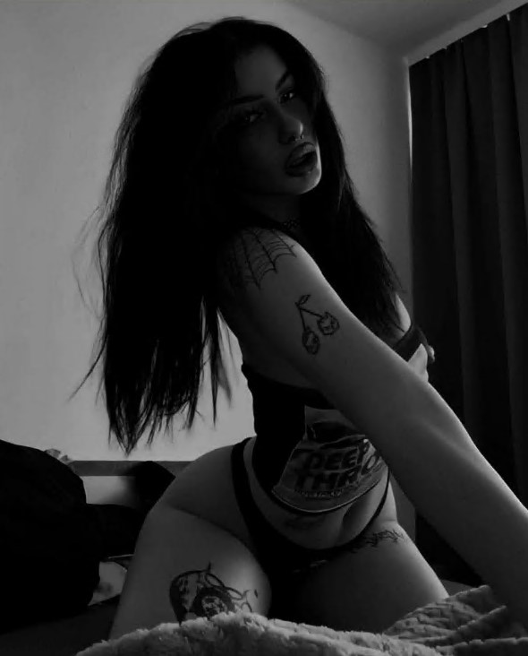 mersinescortmerve-1-1 mersinescortmerve-1-1 Mersin Escort Merve Ve Gökçe Eve Ve Otele Geliyoruz